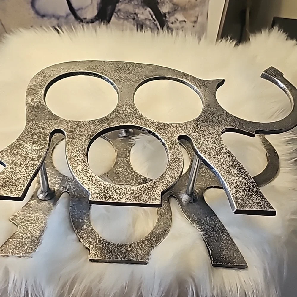 Metal wine rack - Picture 2 of 3